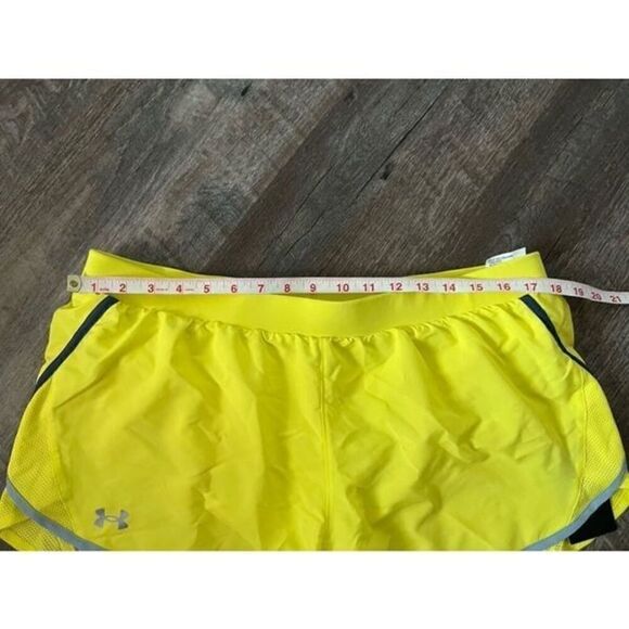 Under Armour Fly By 2.0 Shorts-Size XL - Picture 5 of 6